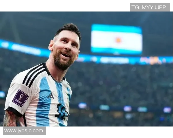 有个足球明星叫梅西他在绿茵场上的传奇故事令人难以忘怀