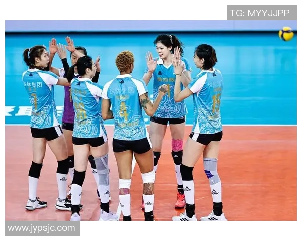 赛后分析:上海排球队与西安排球队在耐力对抗中的表现与启示 赛后分析:上海排球队与西安排球队在耐力对抗中的表现与启示