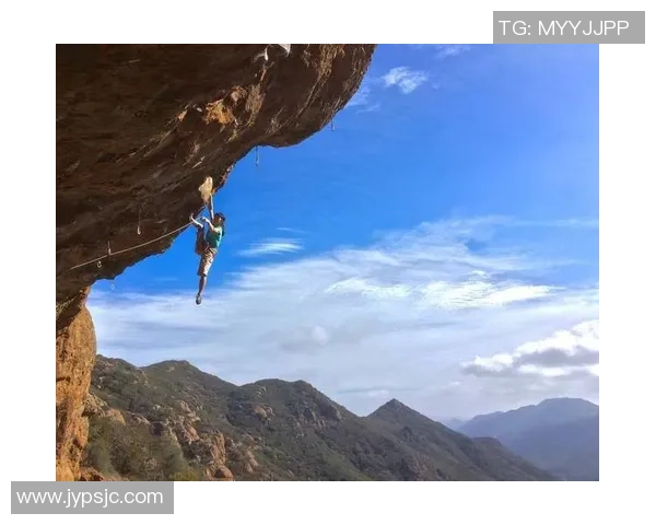 攀岩联赛特别报道：重庆极限运动队的成长故事